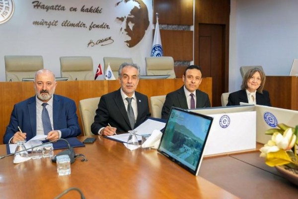 Ege’li öğrencilere Tüpraş’ta staj imkânı