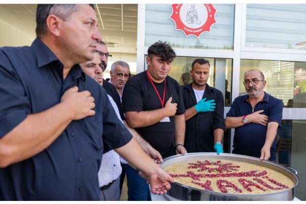 Aşure bereketi paylaşılacak