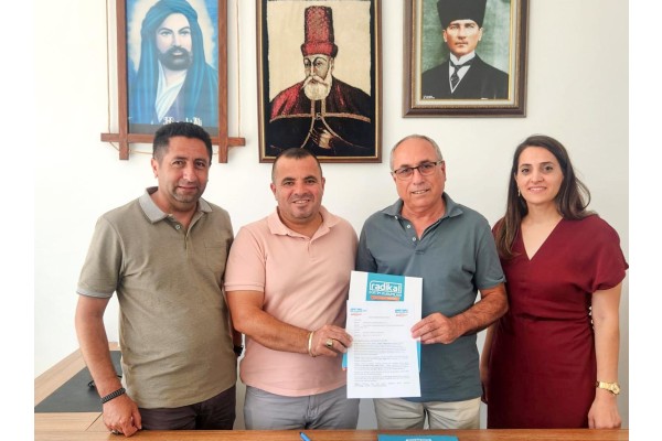 Radikal’den AKD üyelerinin çocuklarına indirim