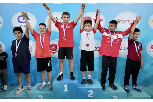 İki Türkiye derecesi birden