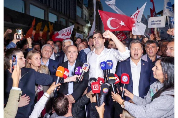 Tugay’a istifa çağrısı 