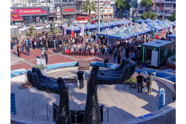 Kariyer ve İş Fuarına yoğun ilgi