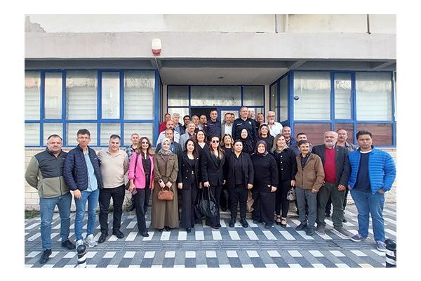 Güvenlik güçleri muhtarlarla buluştu
