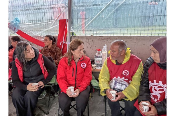 Çerkezoğlu’ndan Smart işçilerine destek