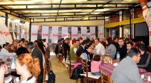 CHP’Lİ GENÇLER KAHVALTIDA BULUŞTU