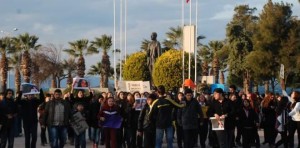 ALİAĞA, 7'DEN 77'YE ÖZGECAN İÇİN YÜRÜDÜ