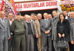 ALİAĞA’DA MUHTARLARIN ÖRGÜTLENMESİNE BELEDİYE DESTEĞİ