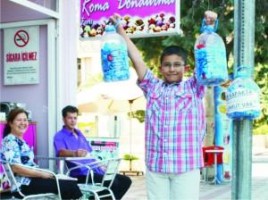 Kendisi küçük, kalbi büyük